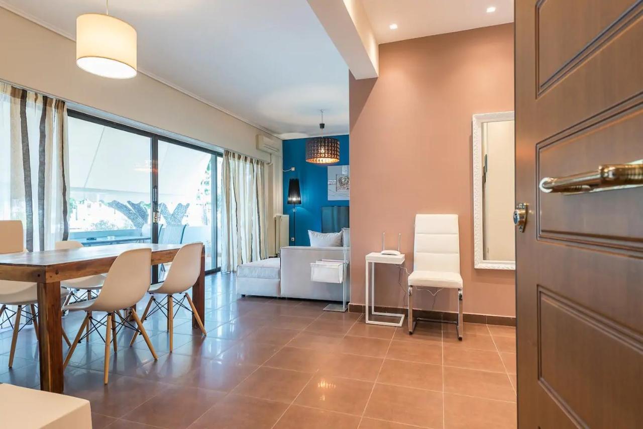 Glyfada Glass-Walled Designed Apt Athens Exterior photo