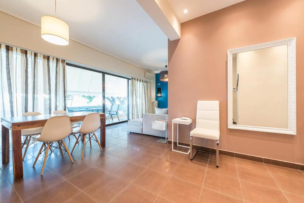 Glyfada Glass-Walled Designed Apt Athens Exterior photo
